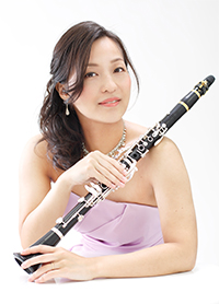 山本梓