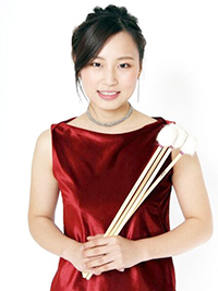 山田佳那子